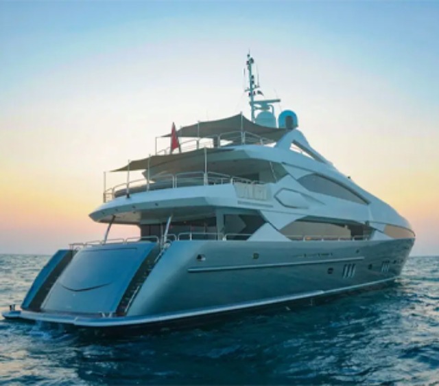 Sun Seeker Super Yacht Party